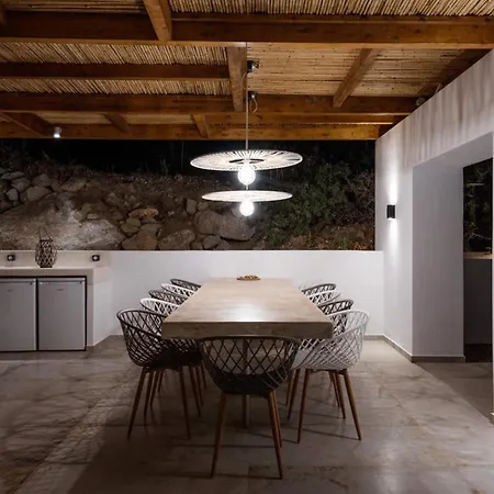 Mikri Sorriso - Luxurious On The Vila Mikri Vigla