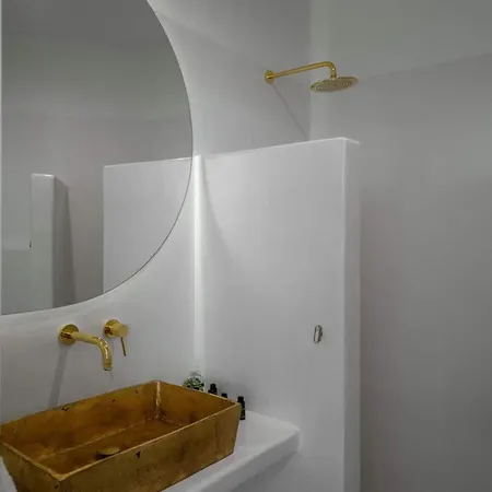 Mikri Sorriso - Luxurious On The Mikri Vigla