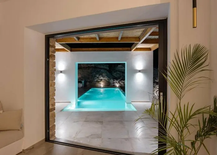 Villa Mikri Sorriso - - Pool & Jacuzzi