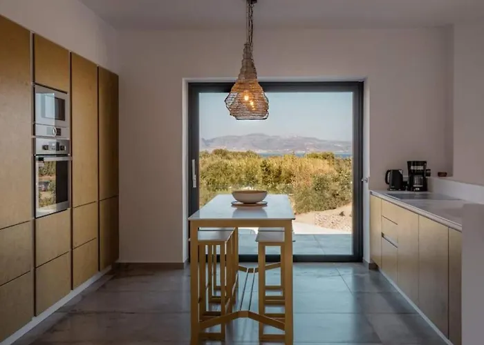 Mikri Sorriso - - Pool & Jacuzzi Mikri Vigla